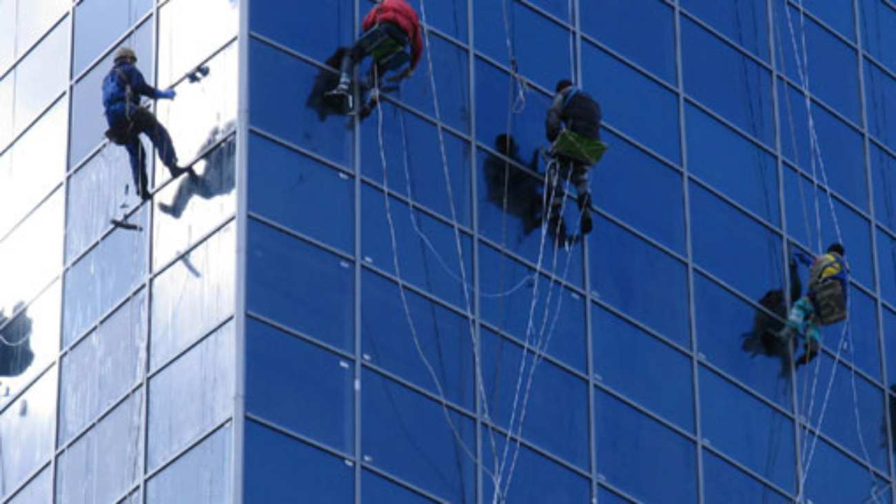 Mantenimiento-de-instalaciones-industrias-pureti-